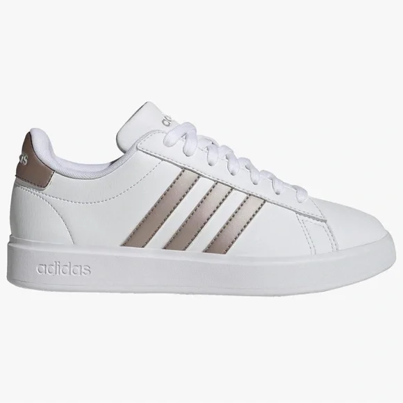 Adidas NWT Grand Court 2.0 Platinum Metallic shoes women’s 8.5 - Picture 1 of 8